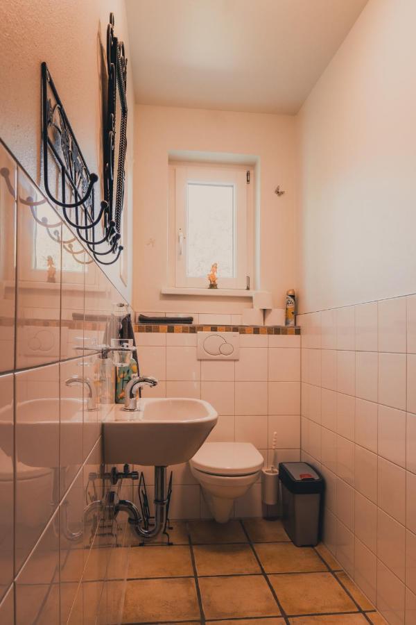 Coraline -Koblach, 6-10 P, 3 Schlafzimmer, Kueche, Riesige Terrasse, Parkplatz, Wifi, Stellplatz Ski エクステリア 写真